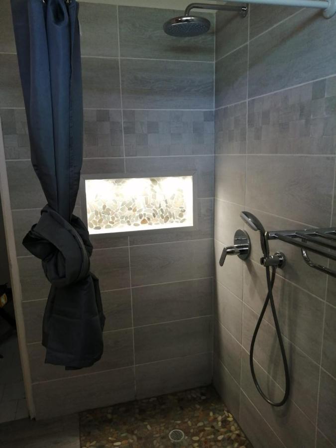 La Villa Les Palmiers Simplicite Convivialite سانت فرانسوا المظهر الخارجي الصورة